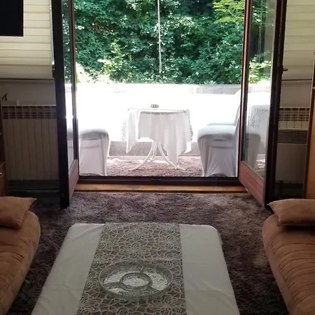 Apartman Farah Apartment
